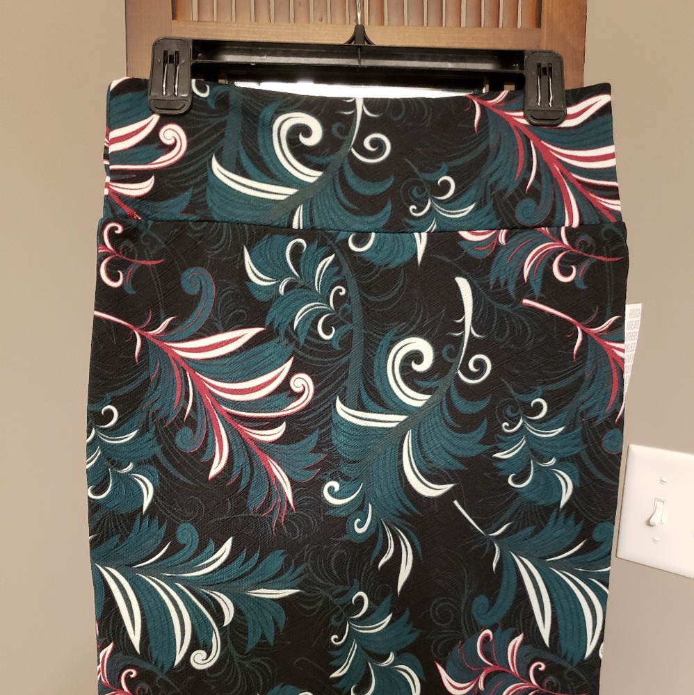 Lularoe Cassie